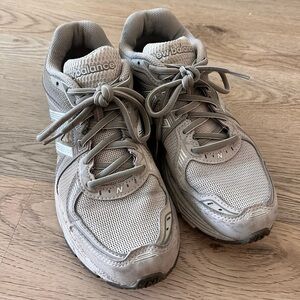 New Balance 860V2 - Mars US Men’s 7